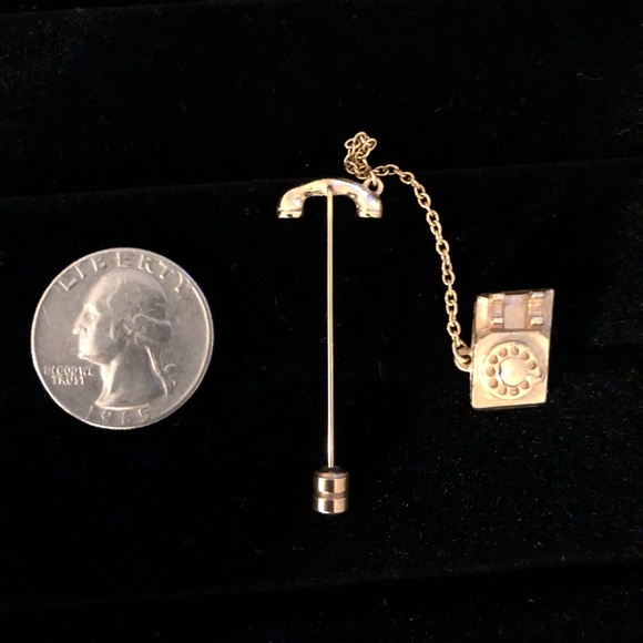 Vintage AVON- gold tone Telephone Brooch- stick pin/tie pin - Picture 4 of 5